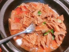 -姜君·千岛湖鱼头馆(浦东大道店)