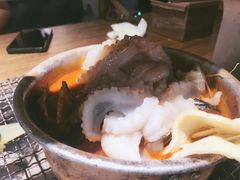 -鑫釜山海鲜烧烤(鑫丰国际店)