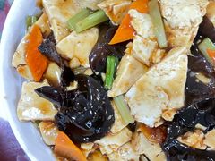 -何适山庄 ·可团建(水长城P2停车场店)