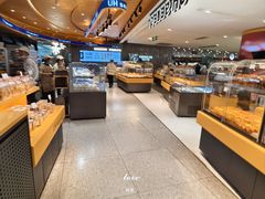 -UH祐禾(武汉武商MALL店)