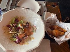 -YUE·6·西式融合餐厅(外滩六号店)