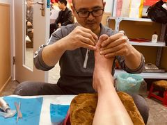 -郑远元专业修脚房(昌里东路店)