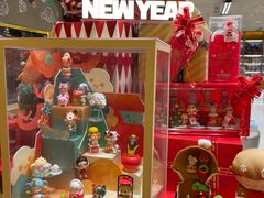 -泡泡玛特POPMART(蓝色港湾店)