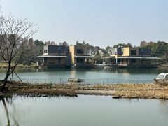 -上海怡沁园度假酒店