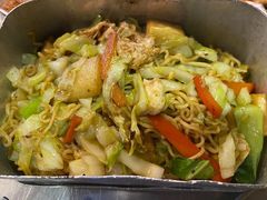 -马路牙子烧烤音乐酒馆(望京店)