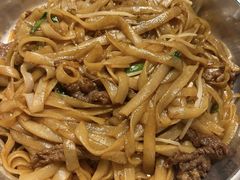 -牛一煲美食(江高店)
