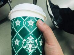 -星巴克臻选(华堂·新辰汇店)