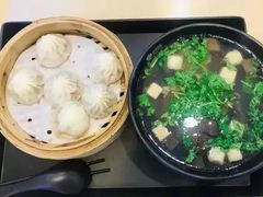 -鸡鸣汤包(广东路店)
