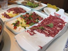 -乡土黄·鲜牛肉火锅·小龙虾(兴业街店)