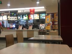 大堂-麦当劳(花园北路店)