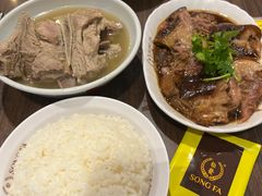 -松發肉骨茶(牛车水店)