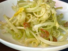 -湖畔鲁菜·二十年老字号餐厅(大明湖店)