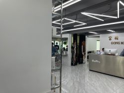 -宫铭烫发染发接发店