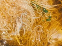 鸡汤粉丝-旅宁大酒店