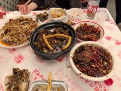 -堂瓦里·33年传统赣菜(第一街区店)