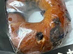 -HOT CRUSH趁热集合·现烤面包(上海环球港店)