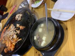 -故乡家韩国料理(丹东街店)