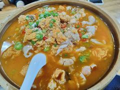 鱼籽鱼泡火锅-湘聚南县土菜馆(龙山二路店)
