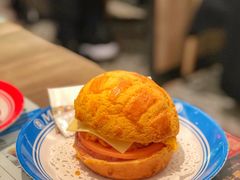 广州首创Big Men菠萝包-敏华冰厅(天河城店)