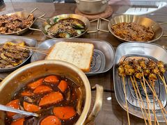-乐兔串工坊·炖肠(万达店)