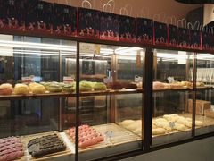 面包甜点陈列柜-奈雪的茶(青岛卓悦里INTOWN店)