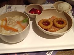 -云海肴·汽锅鸡·云南代表菜(浦江欢乐颂店)
