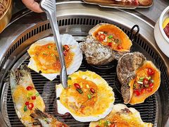 -围炉肉舍•炭烤活鳗•丹东海鲜烤肉(步行街店)