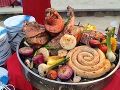 -亚龙湾希尔顿自助餐厅·海鲜·烧烤·沙滩BBQ·现场乐队