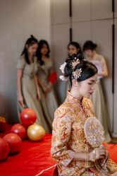 -艾米丽婚纱礼服