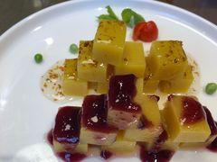 -赶海部落海鲜城(海阳路店)