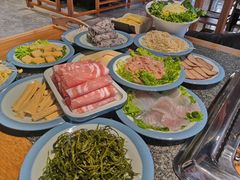 -晓宇重庆火锅(西安荟聚店)