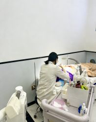 -蕾特恩专业祛痘·皮肤管理