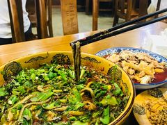 -乐山第一家临江鳝丝(茶坊路店)