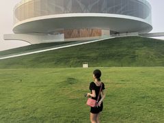 -郑东新区龙湖公共艺术中心