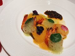 干葱白葡萄酒九节虾配叁巴酱-Mogul Eatery·大亨餐酒馆