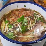 二伏的天气吃碗鸡西大冷面