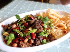 锅巴牦牛肉-小厨子私房菜·云南美食店