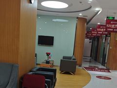 -雅悦齿科(顾村公园店)