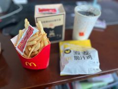 -麦当劳(长江西路得来速店)