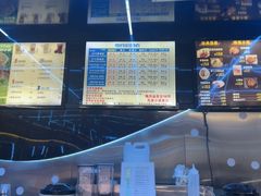 -嘻娱电竞·龙嘉兴(创业花园店)