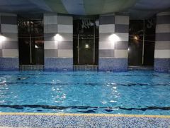 -齐岸健身(花园城店)