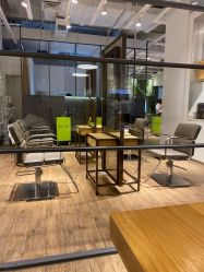 -Air Plus 美发沙龙