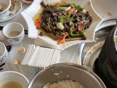 -鲁朗纳麦石锅鸡庄园