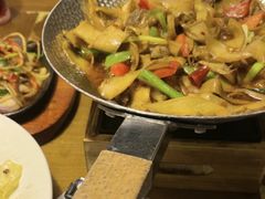 -雀舞云南菜(天津天河城购物中心店)