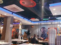 -老街烧烤大排档·地道湖北菜·龙虾馆(汉口火车站店)