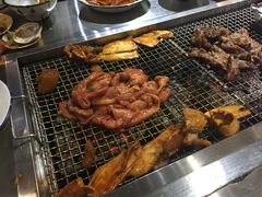 -马路牙子地桌烤肉(工体店)