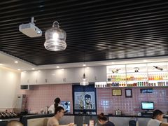 大堂-三不牛腩(宾虹路店)