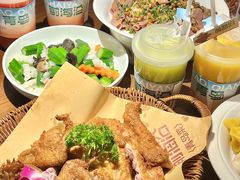 -前海沿·青岛菜(李沧万达店)