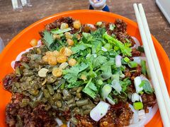 -玲玲米粉·新疆现炒米粉(大十字总店)