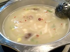 三鲜锅-嘉香苑茶餐厅